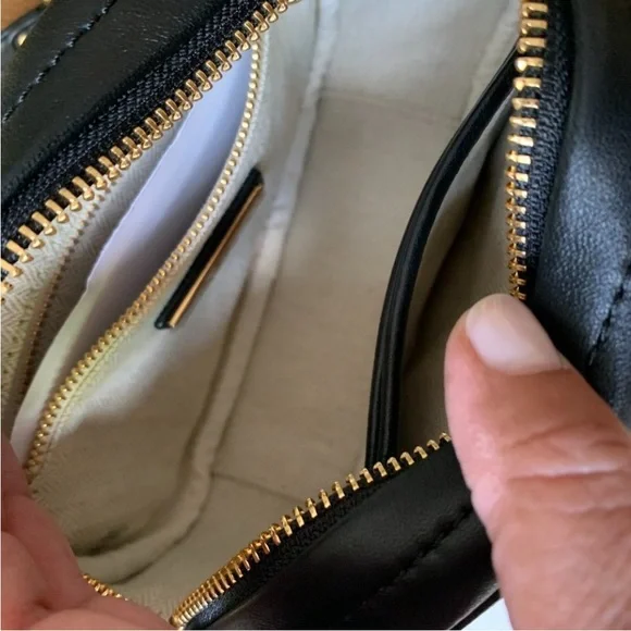 Tory Burch Kira Chevron camera bag - Picture 10 of 13